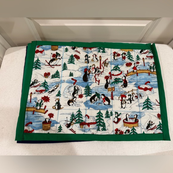 NEW Festive Christmas Quilted Reversible Placemats  ~ Set of 6 ~ Handmade - Picture 7 of 10